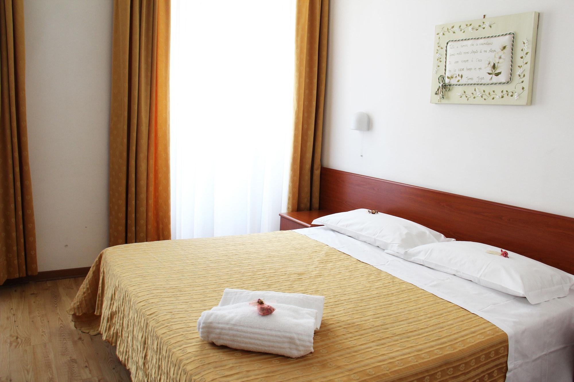 Albergo Al Viale Trieste Eksteriør bilde