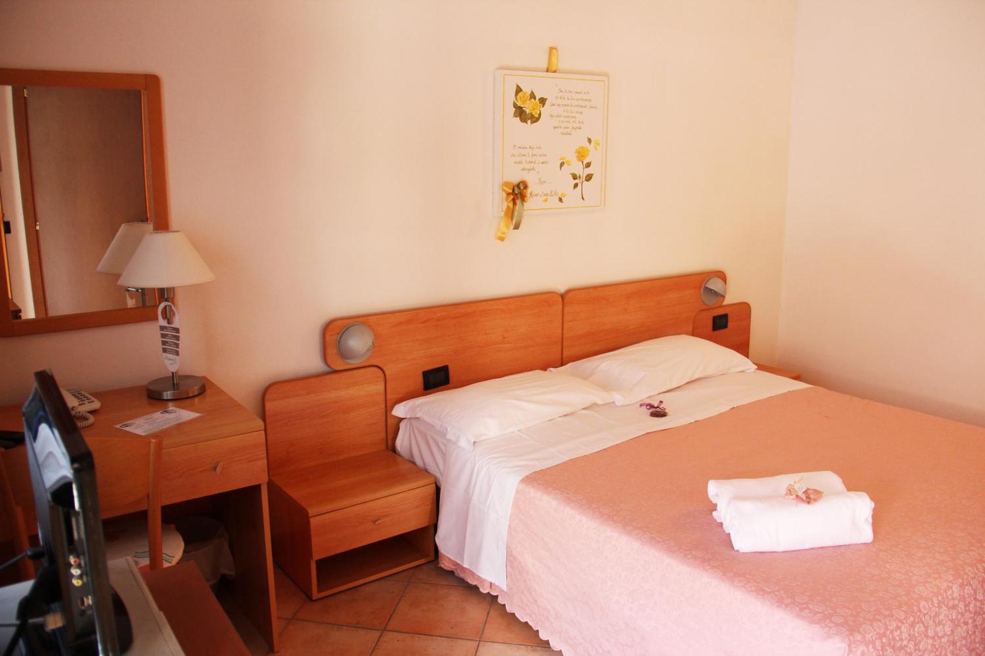 Albergo Al Viale Trieste Eksteriør bilde