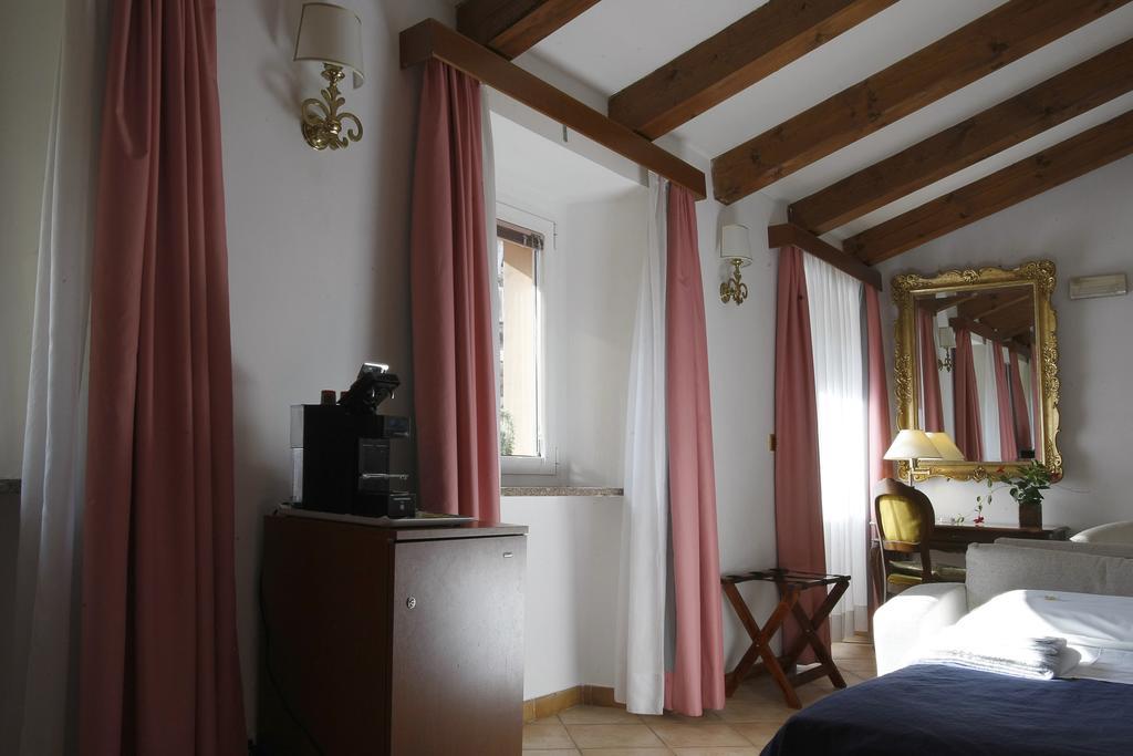 Albergo Al Viale Trieste Eksteriør bilde